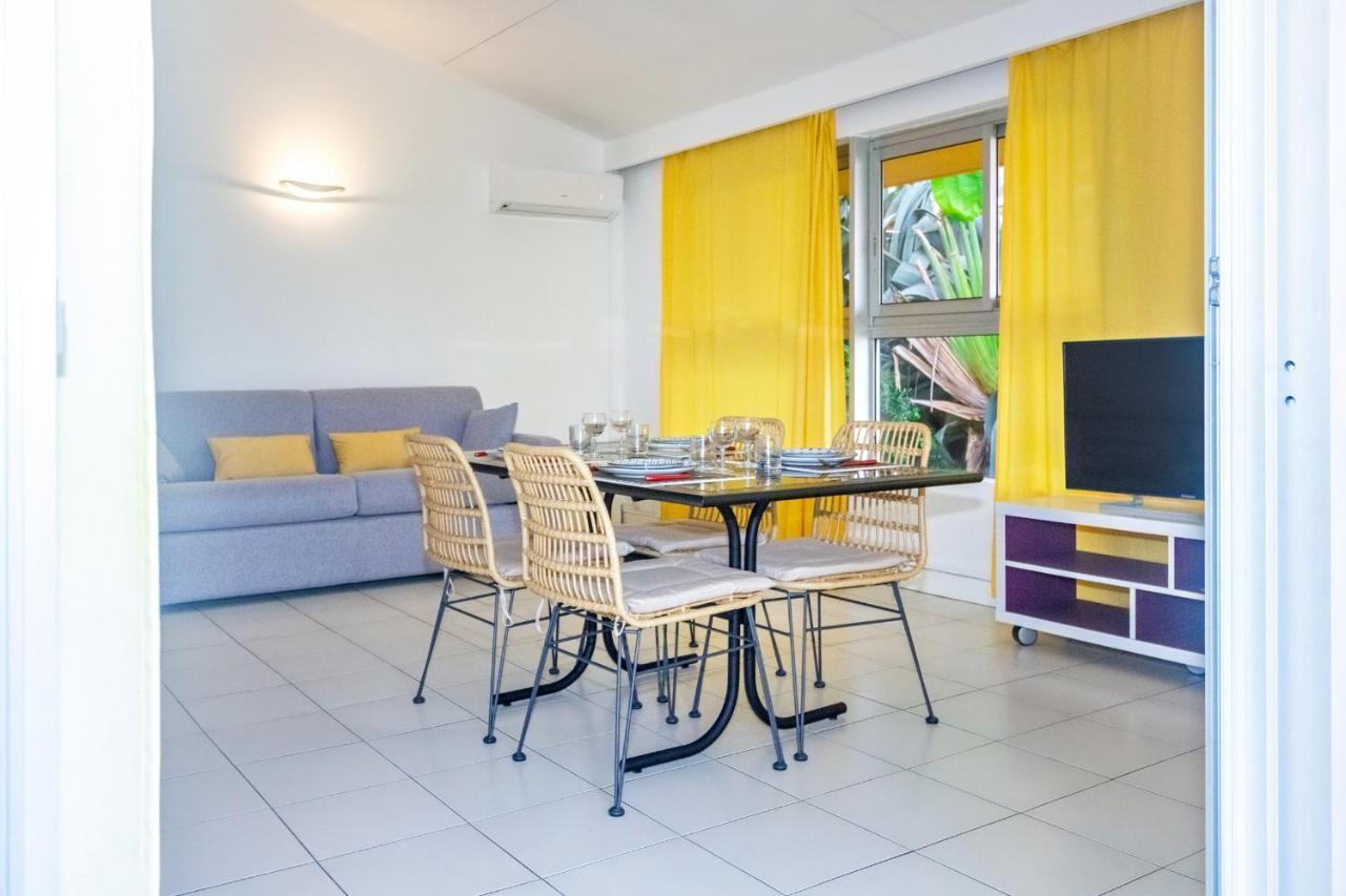 Cuty - Bel Et Spacieux Apt Avec Magnifique Vue Mer Et Piscine Saint Gilles Les Bains 外观 照片